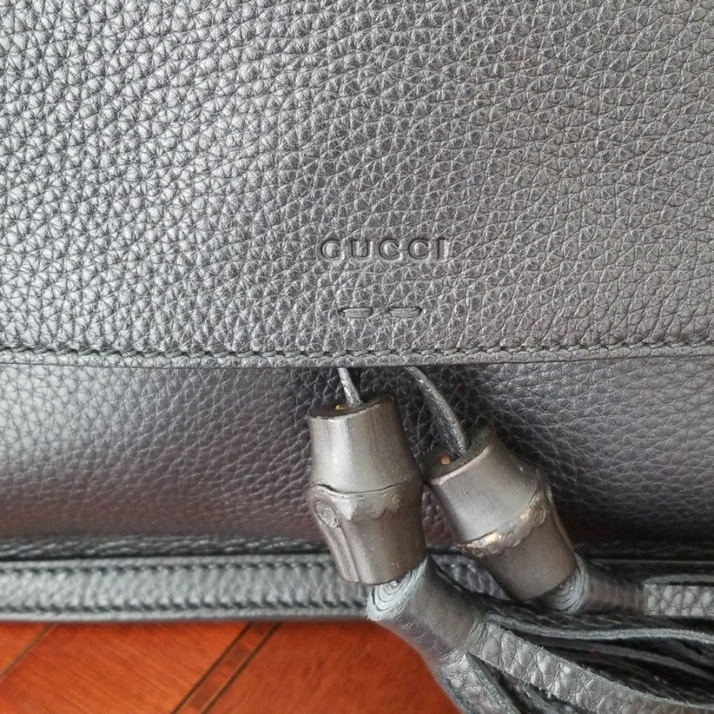 Gucci Black Leather Cross Body Bag - Picture 4 of 5